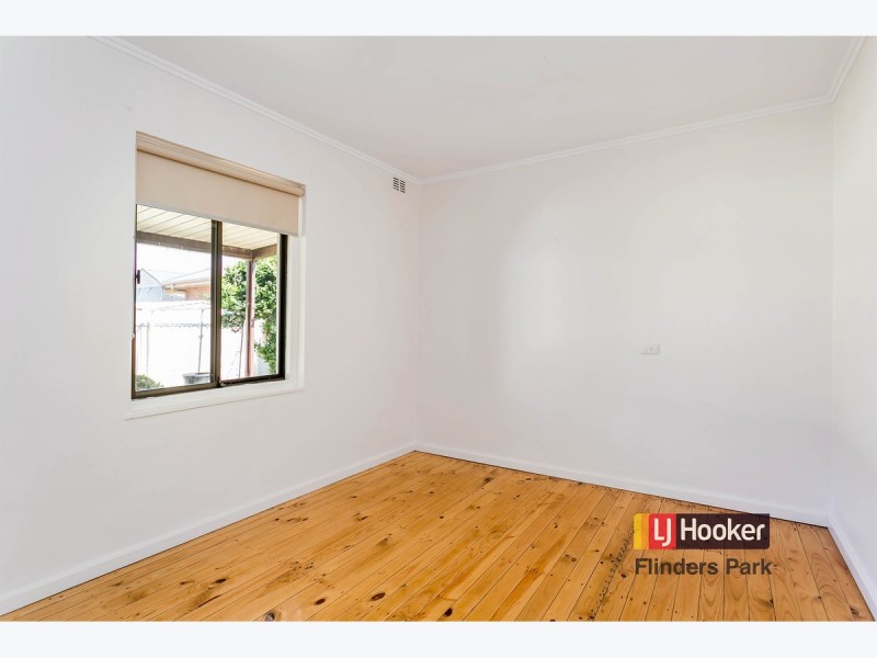 4 Kingborn Avenue, Seaton SA 5023