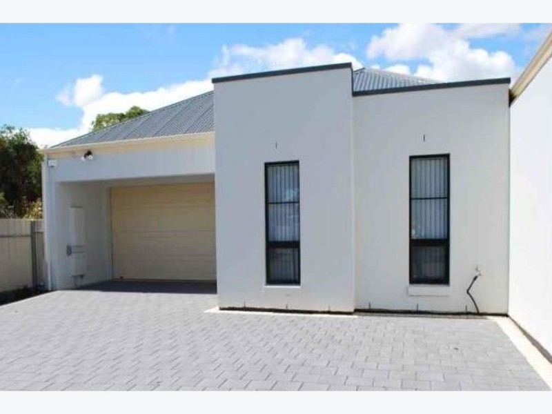 2A Heron Place, Seaton SA 5023