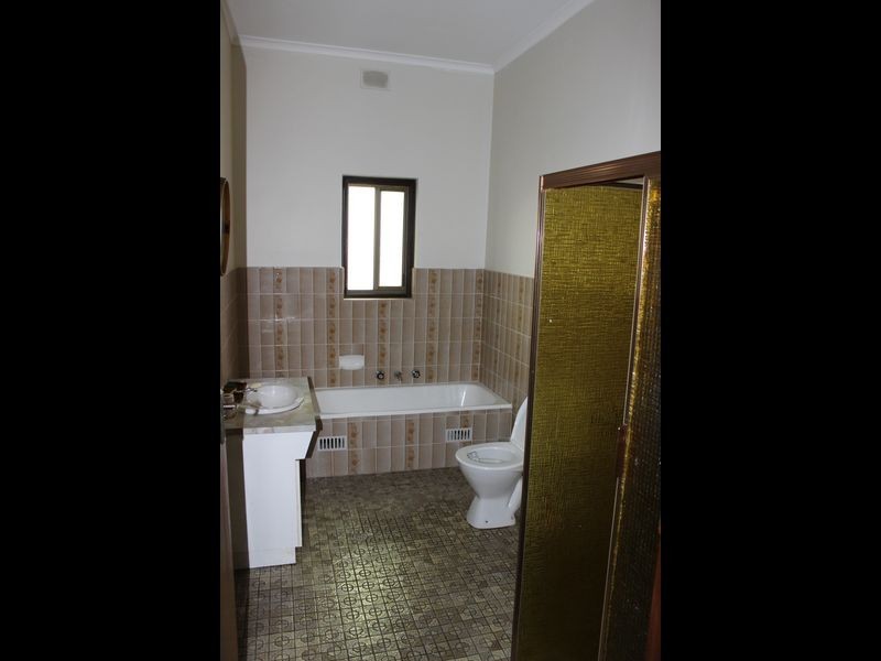 204 Churchill Road, Prospect SA 5082