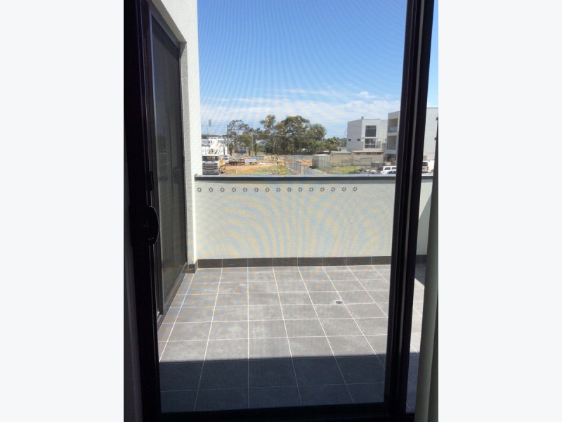 31 Crighton Road, Royal Park SA 5014