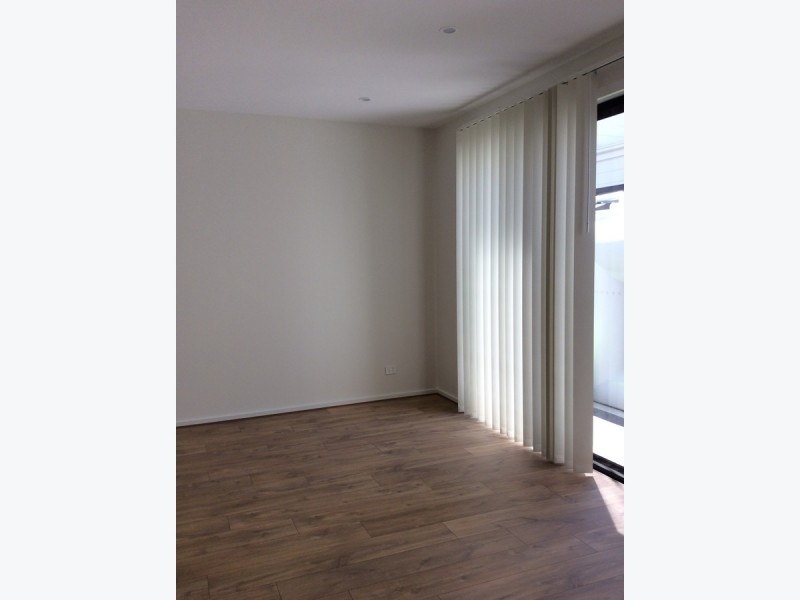 31 Crighton Road, Royal Park SA 5014