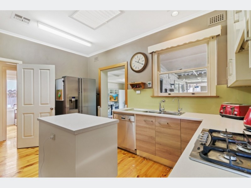 19 Bower Street, Woodville SA 5011