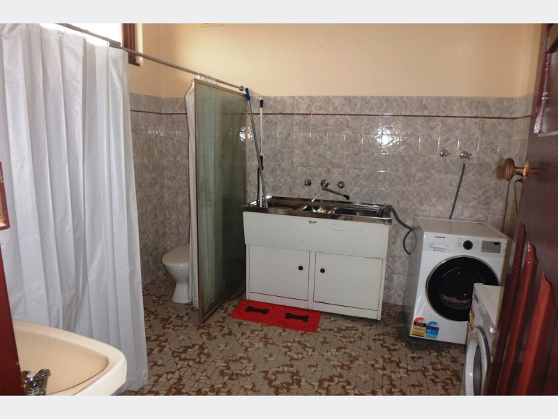 540 Seaview Road, Grange SA 5022