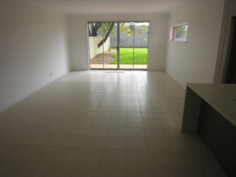 5 Shackleton Place, Flinders Park SA 5025