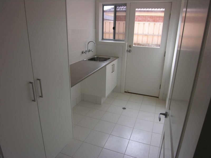 5 Shackleton Place, Flinders Park SA 5025