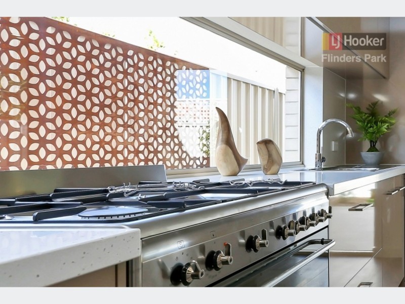 20B Ayton Avenue, Fulham SA 5024