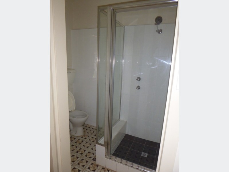 1 Fischer Street, Welland SA 5007