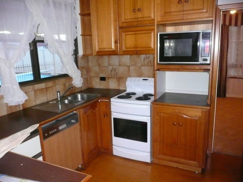 6 Huntington Avenue, Fulham SA 5024