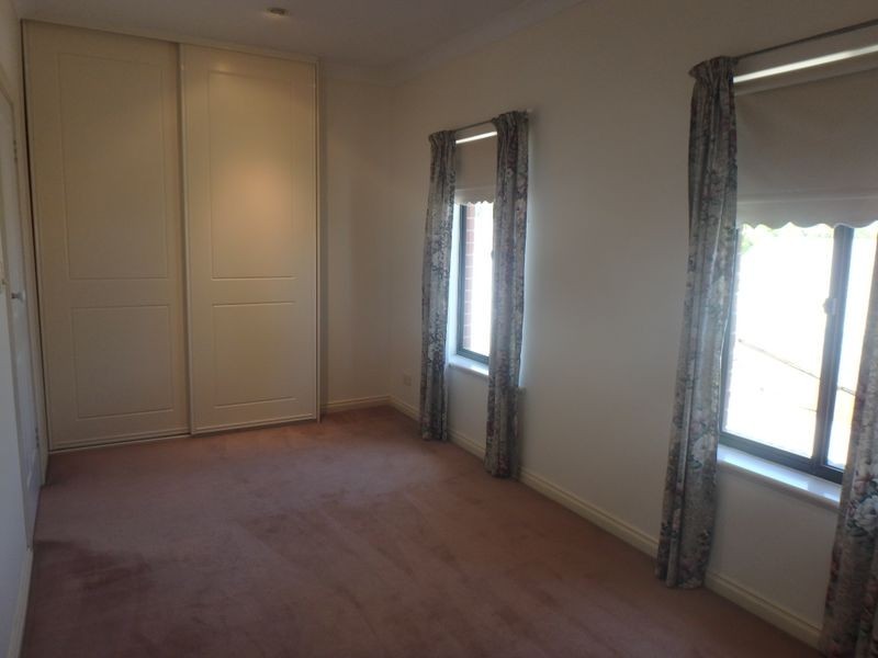 20 Burley Griffin Boulevard, Brompton SA 5007