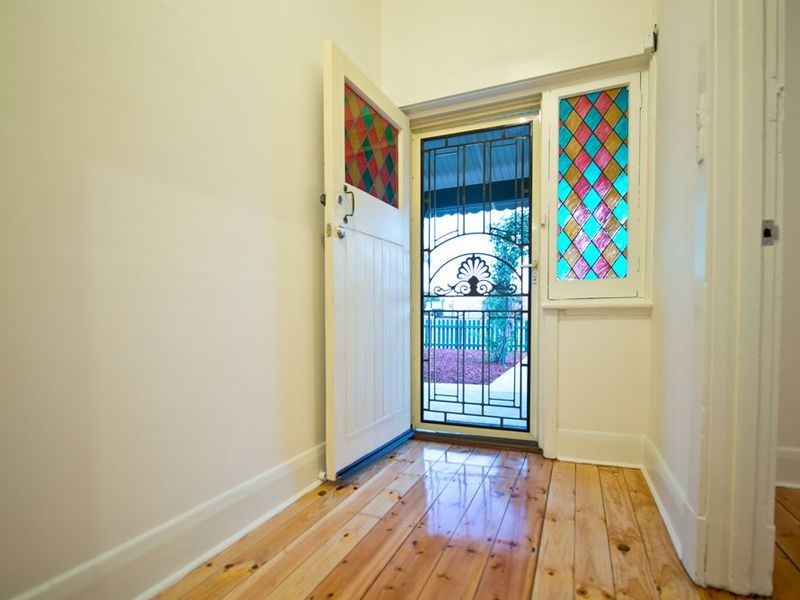 61 Rosewater Tce, Ottoway SA 5013