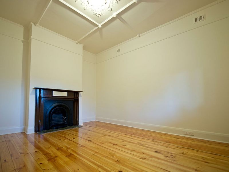 61 Rosewater Tce, Ottoway SA 5013