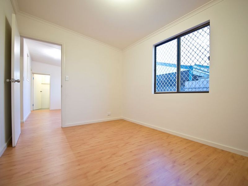 61 Rosewater Tce, Ottoway SA 5013