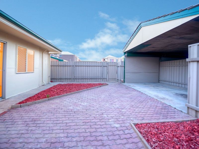 61 Rosewater Tce, Ottoway SA 5013