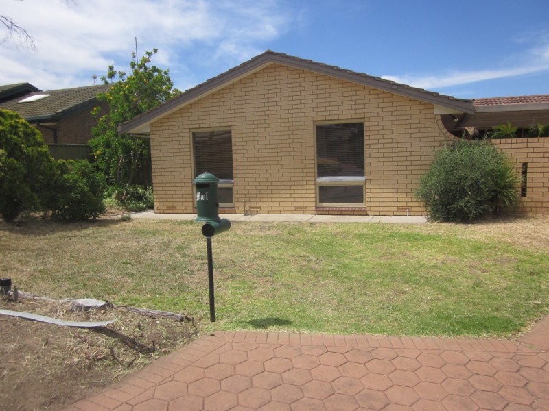 21 Rogana Crescent, Hallett Cove SA 5158