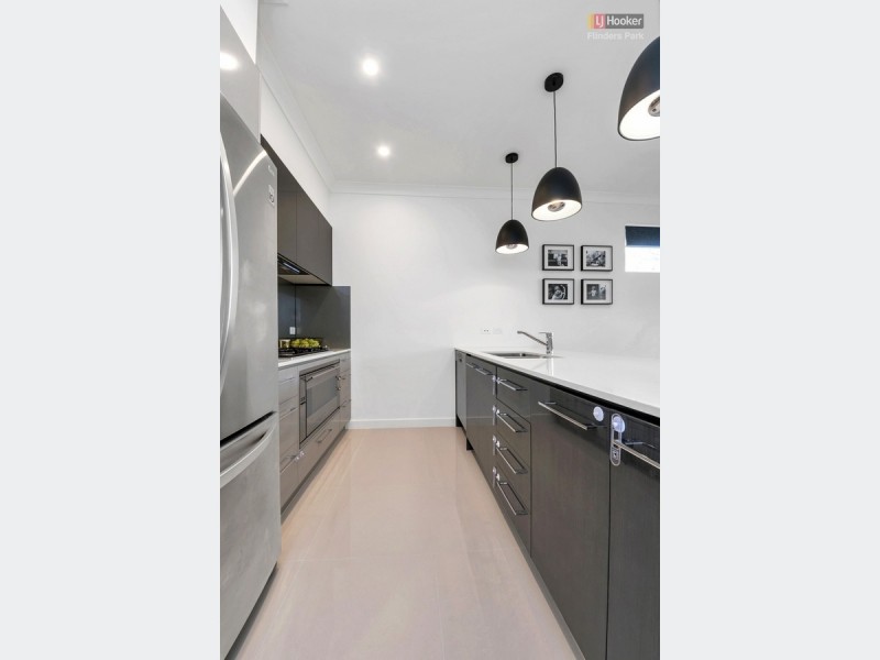 8a Dover Street, Royal Park SA 5014