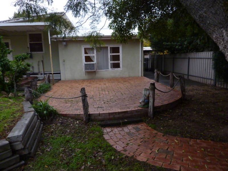 25 Neath Avenue, Dover Gardens SA 5048