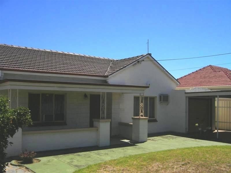 76 Trimmer Parade, Seaton SA 5023