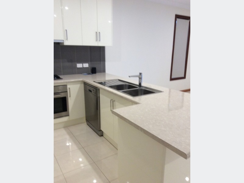 8 Hawker Street, Bowden SA 5007