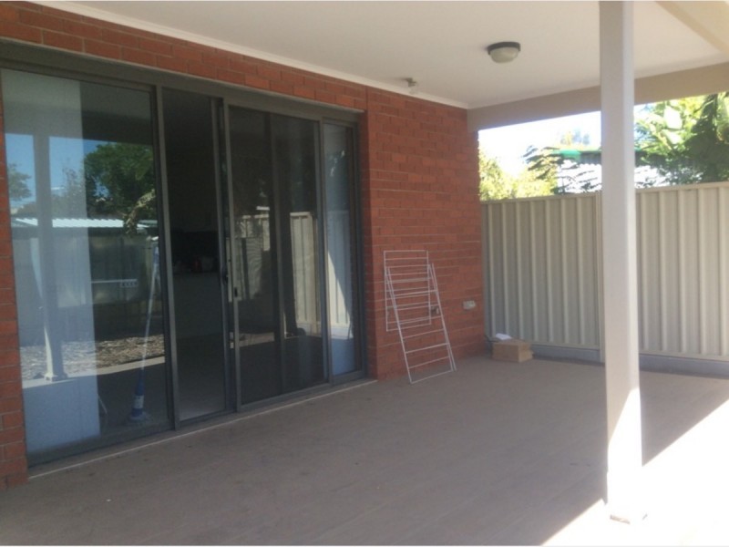 8 Hawker Street, Bowden SA 5007