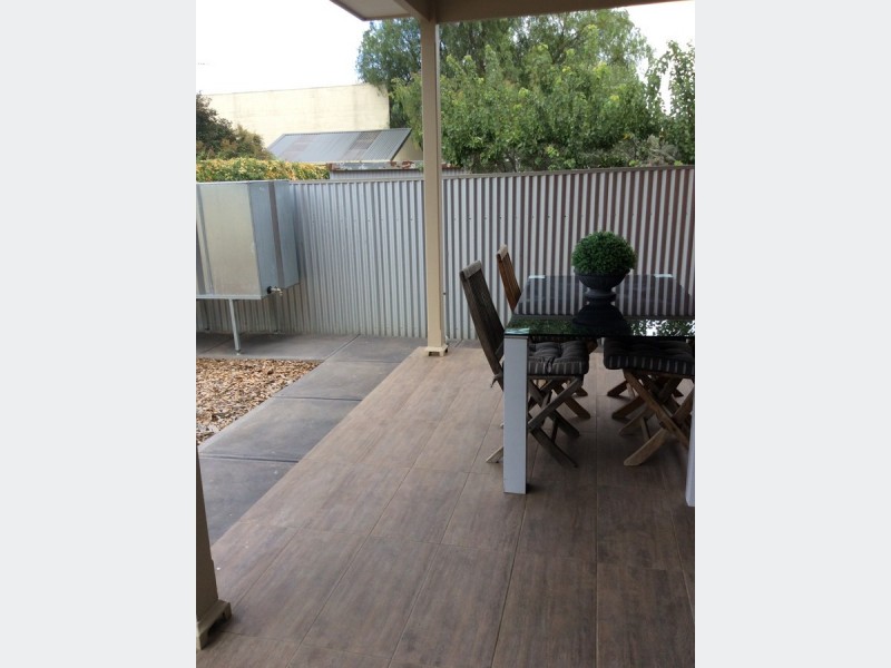 8 Hawker Street, Bowden SA 5007