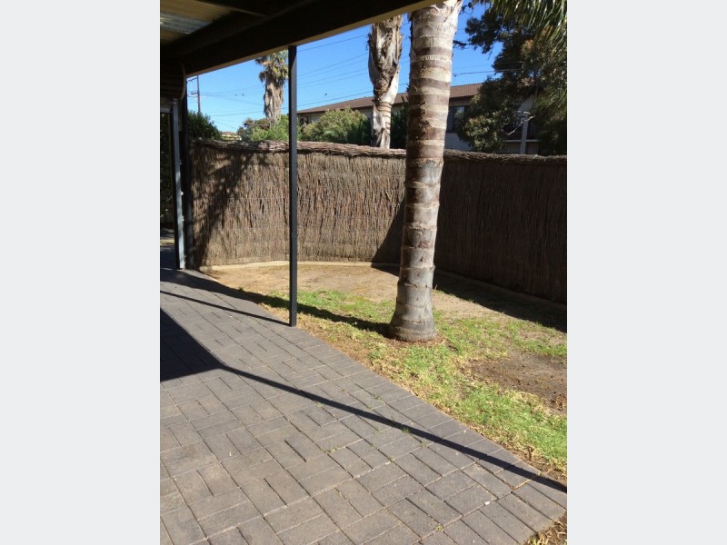 3/4 Carlton Road, Camden Park SA 5038