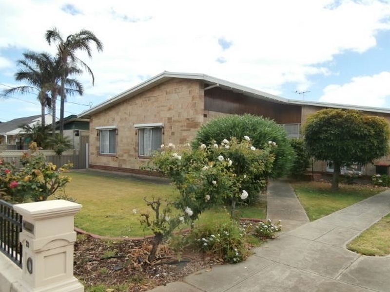 25 Fairway Avenue, Glenelg North SA 5045