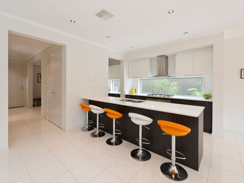 8 Furlong Drive, Woodville SA 5011