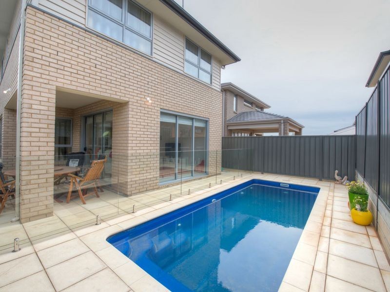 8 Furlong Drive, Woodville SA 5011