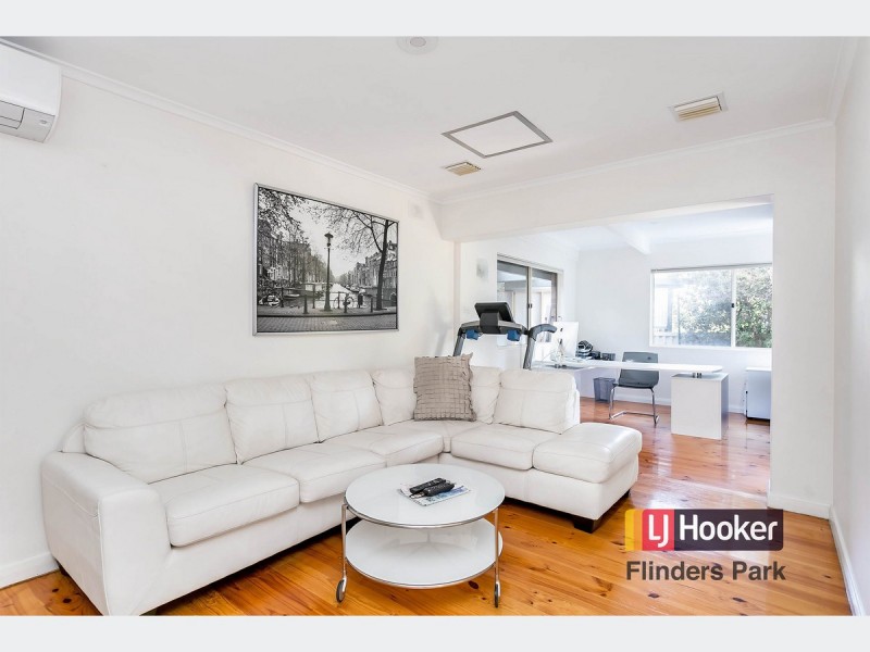 218 Trimmer Parade, Grange SA 5022