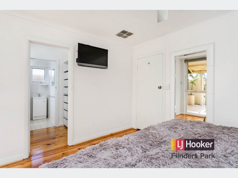 218 Trimmer Parade, Grange SA 5022