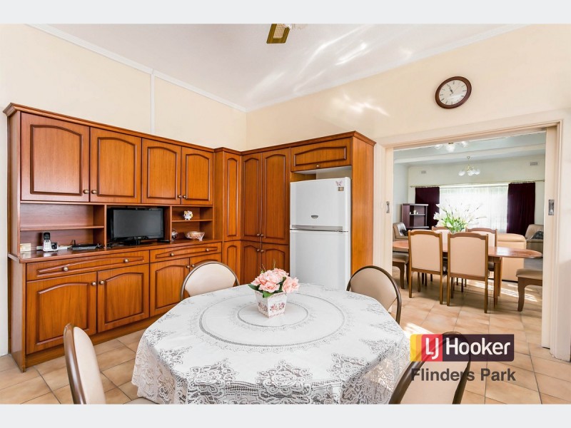 35 John Street, Flinders Park SA 5025