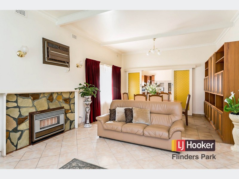 35 John Street, Flinders Park SA 5025