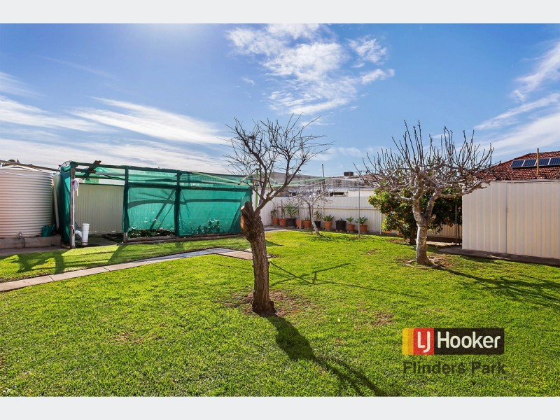 35 John Street, Flinders Park SA 5025