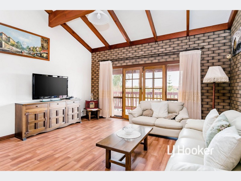 79 Military Road, Tennyson SA 5022