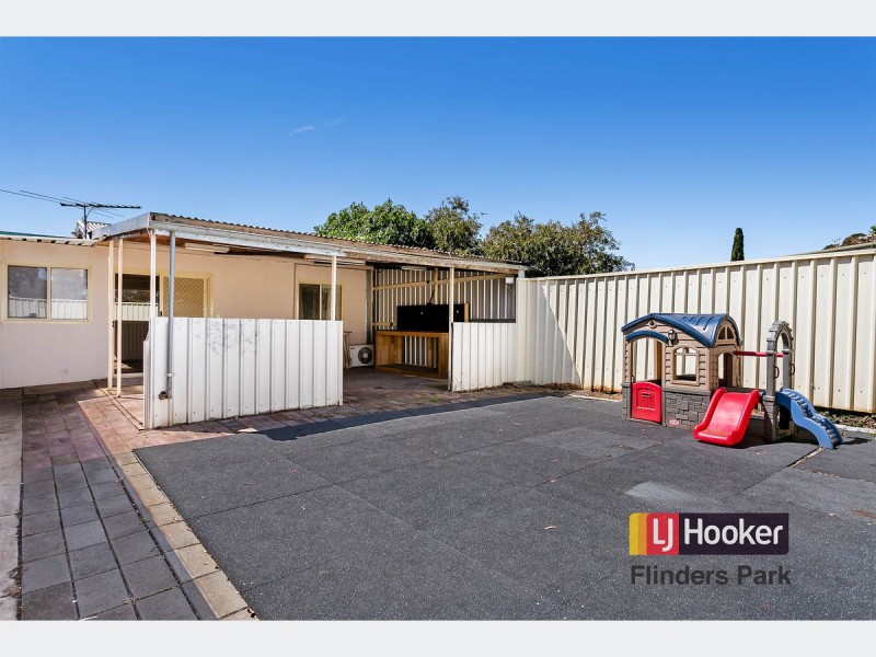 5 Salas Road, Parafield Gardens SA 5107