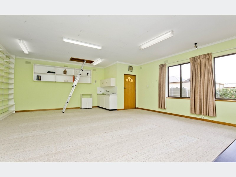 15 Brian Street, Lockleys SA 5032