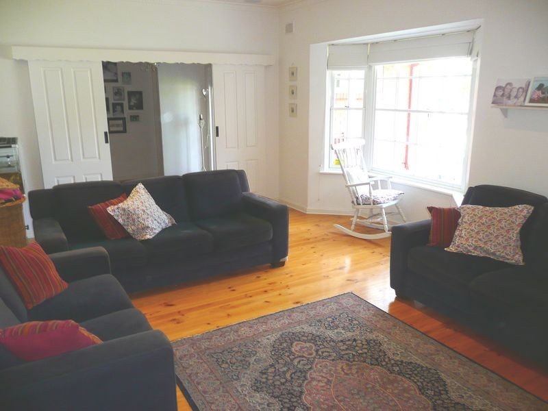12 Broadmore Avenue, Fulham SA 5024