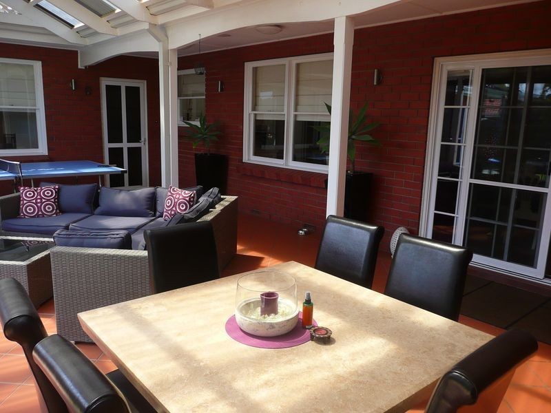 12 Broadmore Avenue, Fulham SA 5024