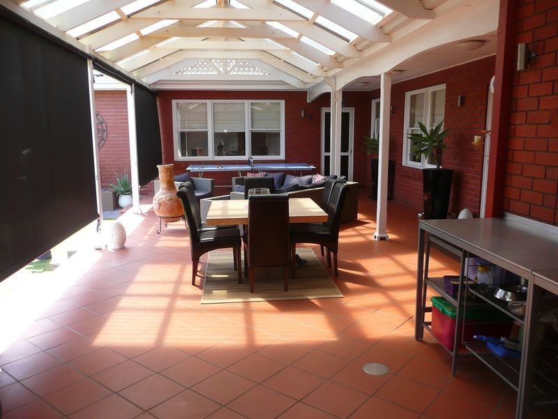 12 Broadmore Avenue, Fulham SA 5024