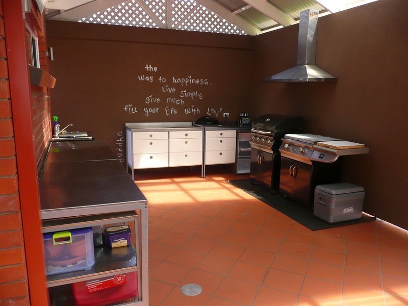 12 Broadmore Avenue, Fulham SA 5024
