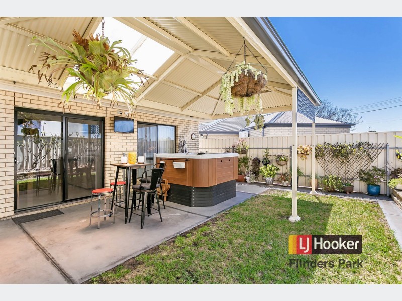 1 Dover Street, Royal Park SA 5014