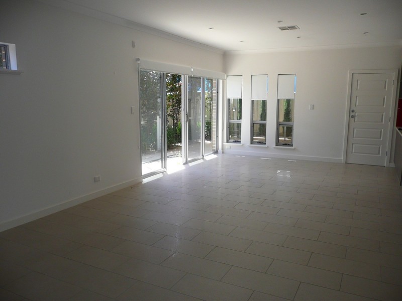 16A Fife Street, Woodville South SA 5011