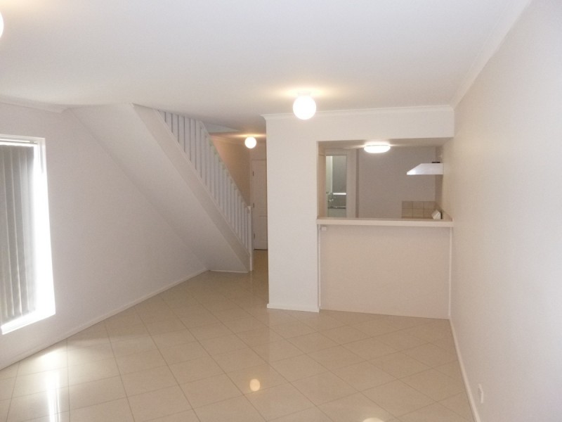 6/4 Gulfpoint Drive, North Haven SA 5018