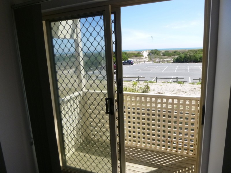 6/4 Gulfpoint Drive, North Haven SA 5018