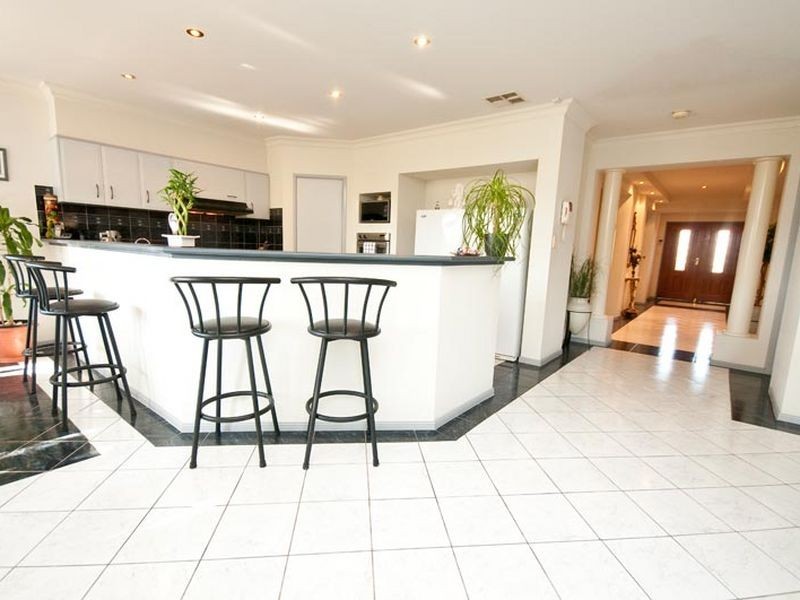 28 La Perouse Avenue, Flinders Park SA 5025