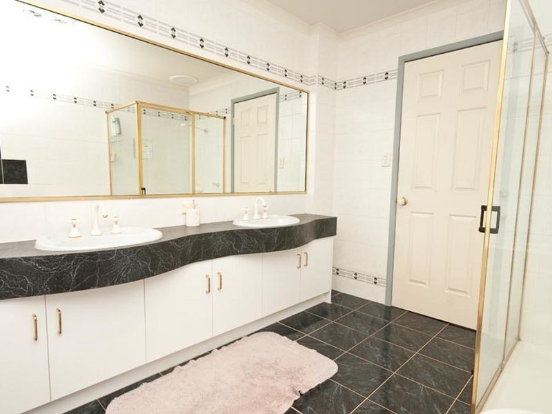 28 La Perouse Avenue, Flinders Park SA 5025