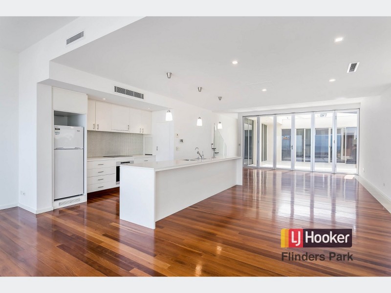 319 Esplanade, Henley Beach SA 5022