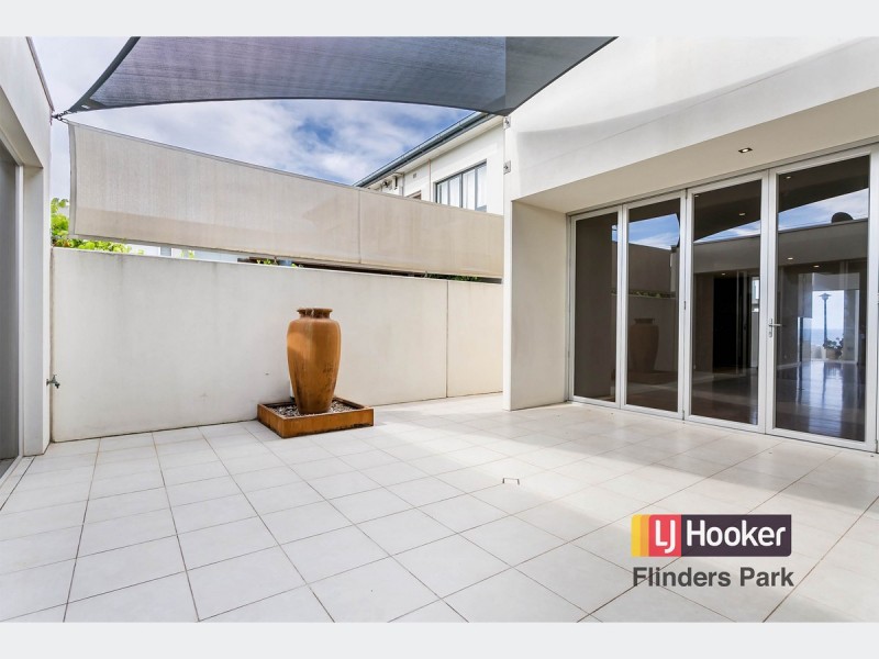 319 Esplanade, Henley Beach SA 5022