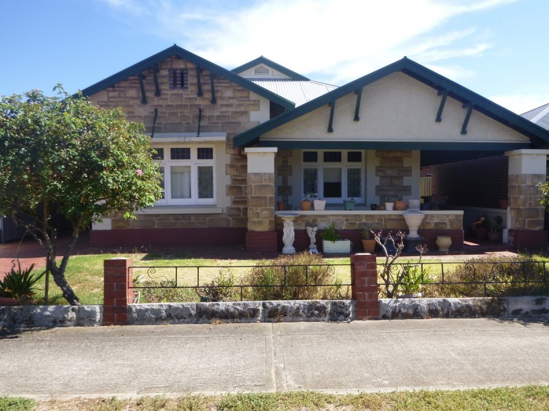 1 Fischer Street, Welland SA 5007