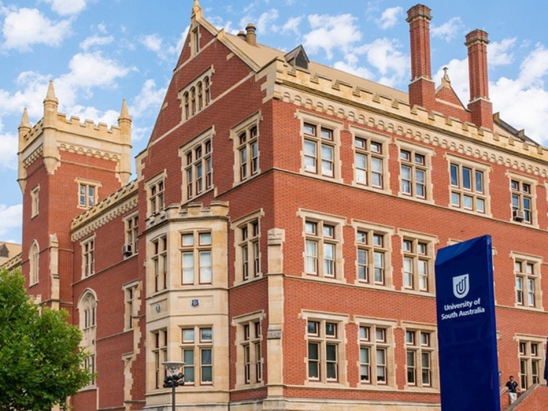 Apartment 816/55 – 67 Mantra Hindmarsh Square, Adelaide SA 5000